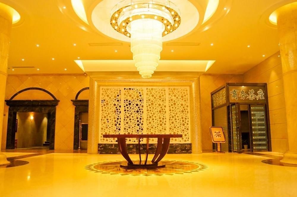 New Zhongxun Business Hotel Yueyang Екстериор снимка