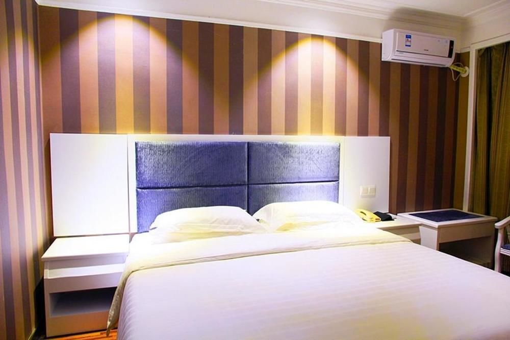 New Zhongxun Business Hotel Yueyang Екстериор снимка