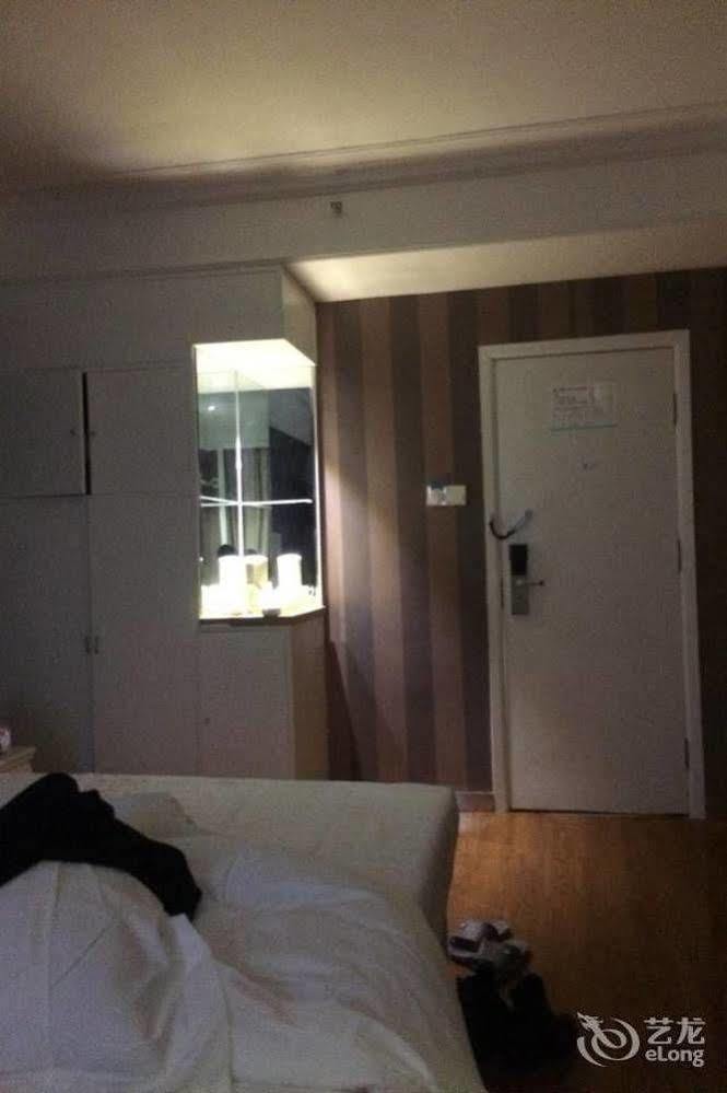 New Zhongxun Business Hotel Yueyang Екстериор снимка
